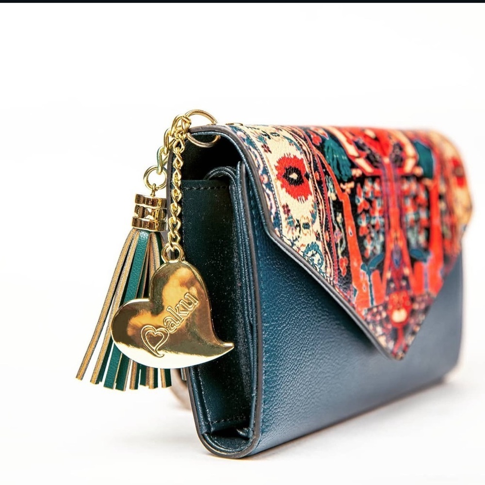 I Love Baku Clutch Wallet New Without Tags - Picture 2 of 8